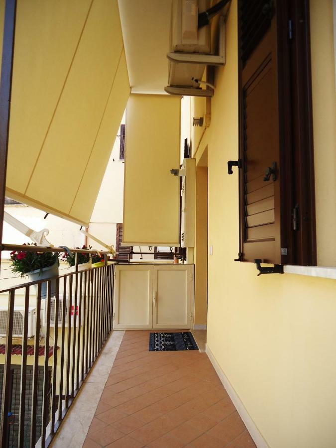 Vittoria Home 44 Terracina Kültér fotó