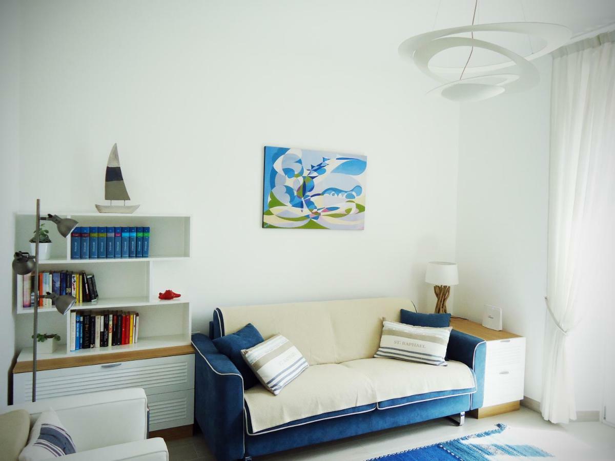 Vittoria Home 44 Terracina Kültér fotó